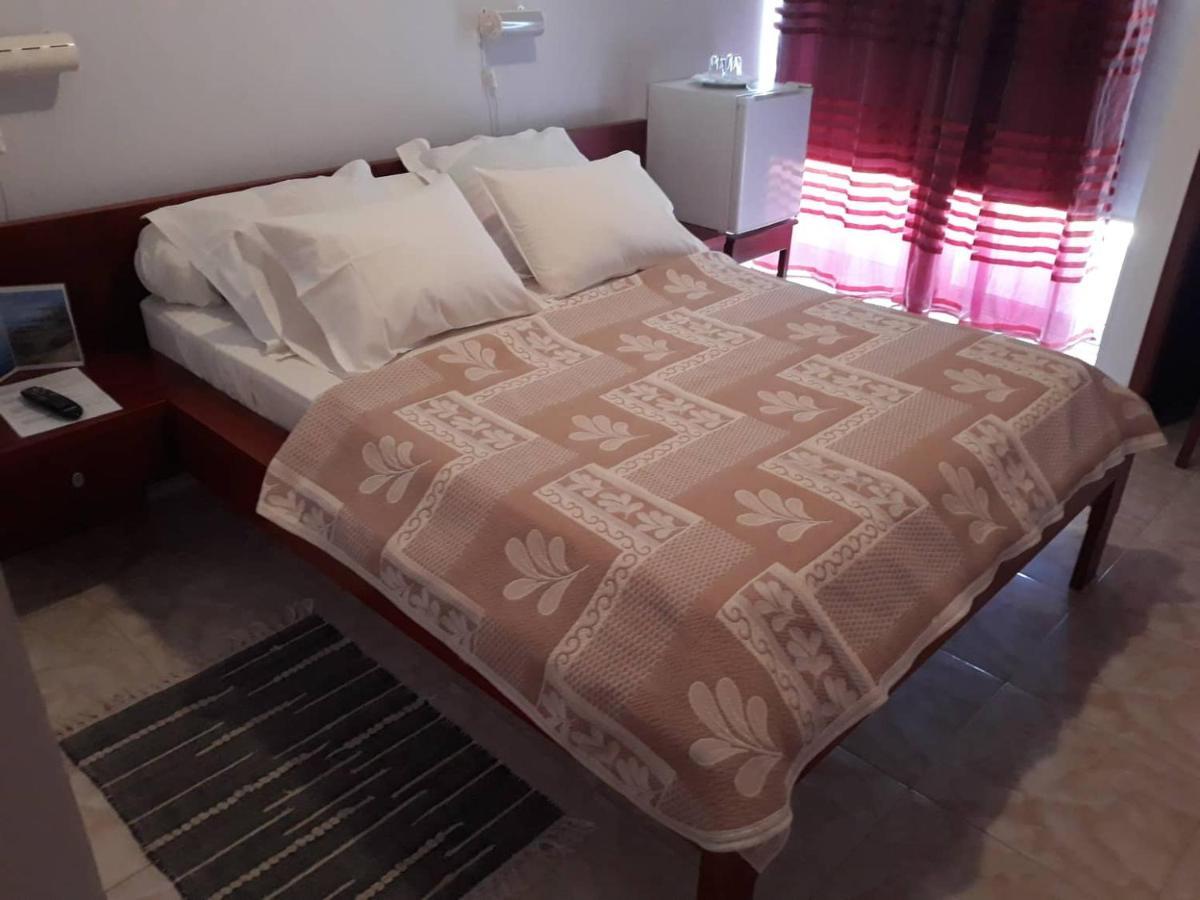 Bed and Breakfast Yria Residencial Porto Novo Zewnętrze zdjęcie